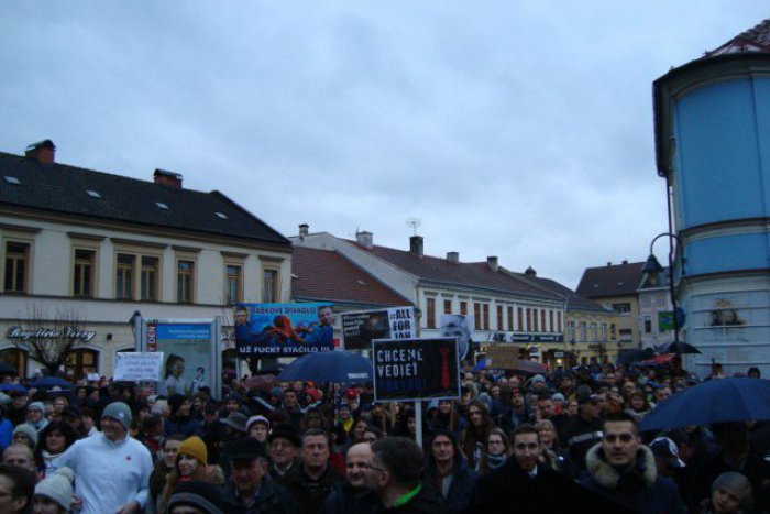 Ilustračný obrázok k článku Demonštrácia za slušné Slovensko: Ako to vyzeralo v Trenčíne? FOTO