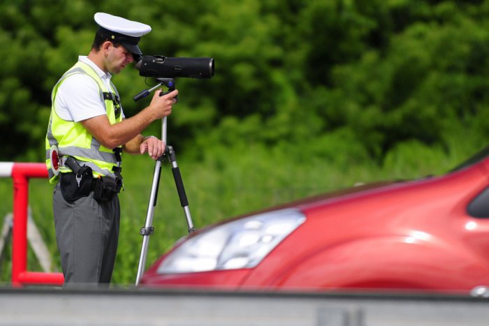 Ilustračný obrázok k článku Policajti na trenčianskych cestách: Tieto neoznačené autá vás môžu zamerať v týždni!
